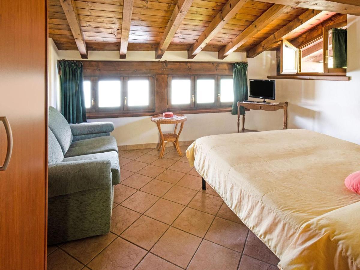Belvilla By Oyo Fienile Regoli Due Crone Extérieur photo